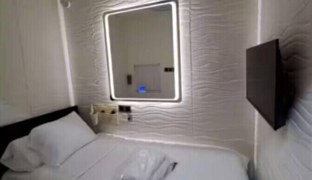 Budget-Friendly Stay and Free Coffee | Downtown