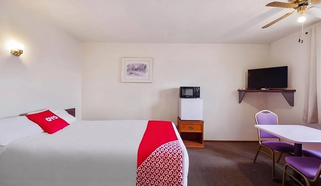 Budget-friendly Find! With Free Onsite Parking, Pet-friendly Property!