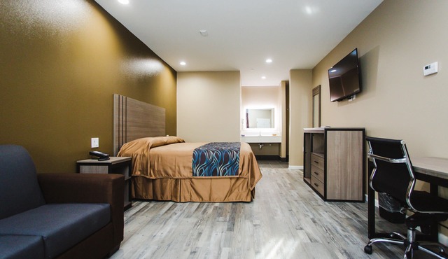 Budget Host Inn and Suites