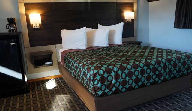Budget Host Inn Fridley