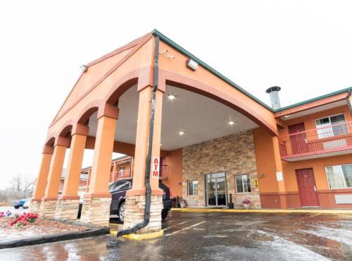 Budget Host Inn