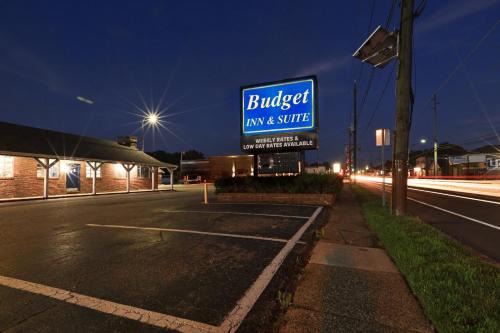 Budget Inn and Suites Mount Ephraim