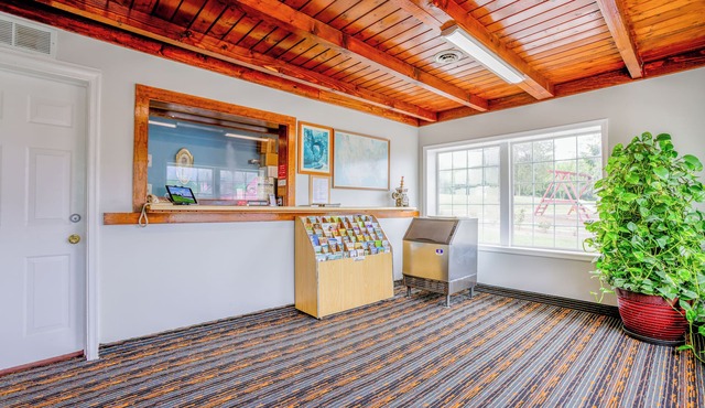 Budget Inn By OYO Natural Bridge I-81
