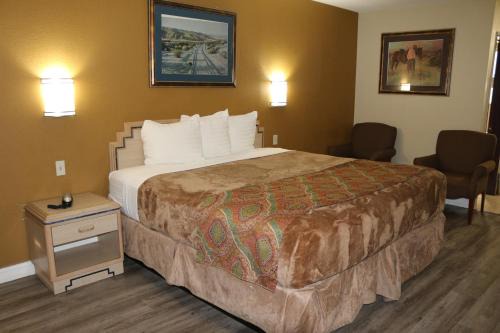 Budget Inn On Historic Route 66, Barstow