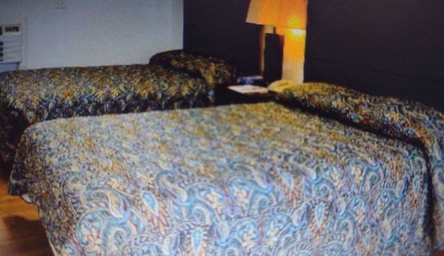 Budget Inn & Suites