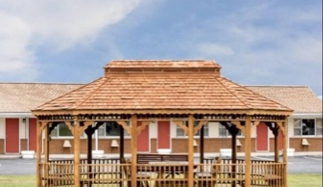 Budget Inn