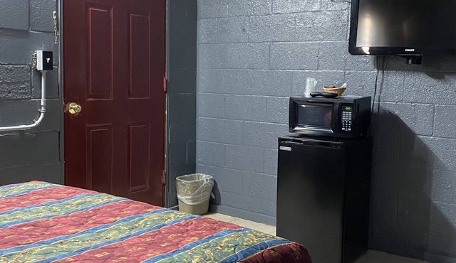 Budget Inn