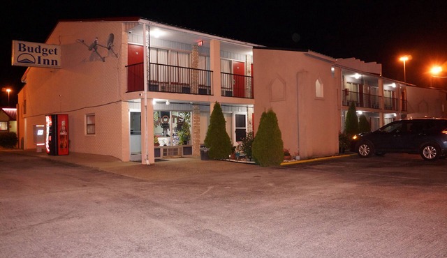 Budget Inn