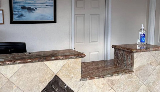 Budget Lodge by OYO Portland West