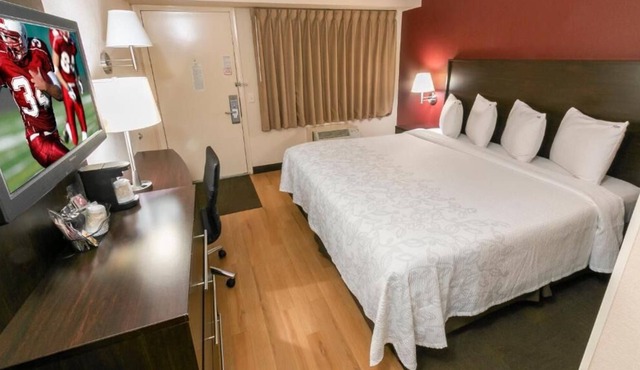 Budget Pet-friendly Hotel in Statesville! FREE Onsite Parking, Pets Are Welcome!