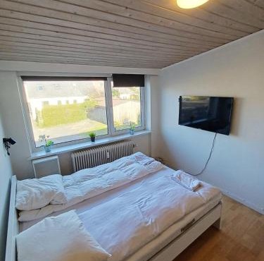 Budget Studio 5 with Free Parking