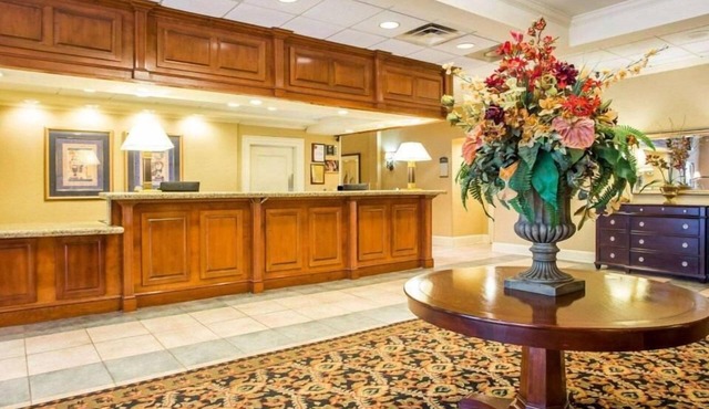 Budgetel Inn & Suites Atlanta