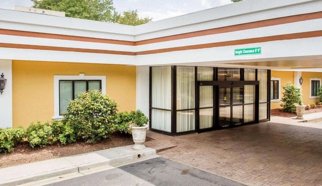 Budgetel Inn & Suites Atlanta
