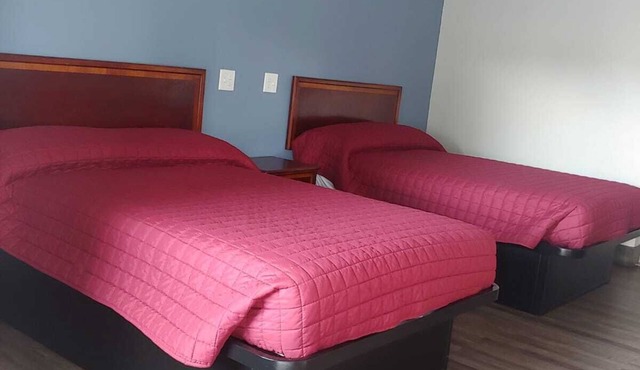 Budgetel Inn & Suites