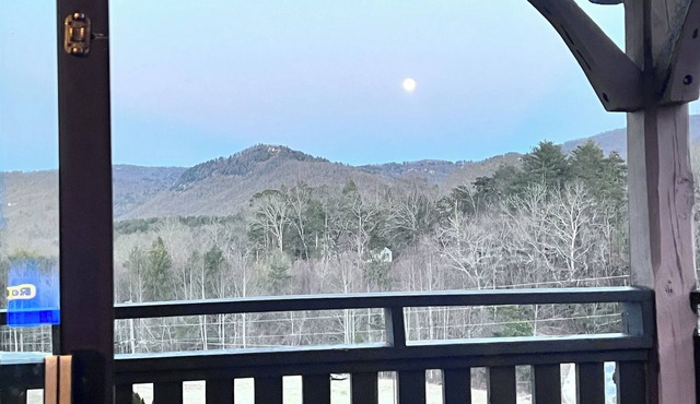 Budgetel Inn & Suites