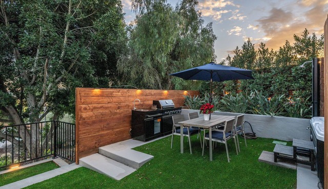 Buena Creek Vista Guest House - Rooftop Deck, Pool