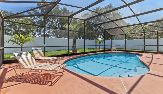 BUENAVENTURA LAKES (263HS) - 3BR 2BA home with pool in a private setting