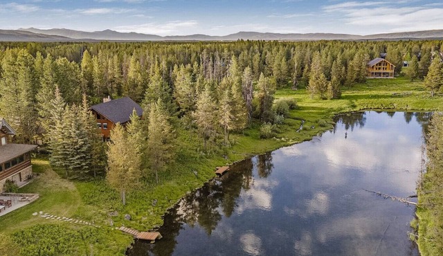 Buffalo Bliss - Riverfront & Fire Pit!