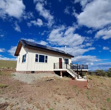 Buffalo Cabin