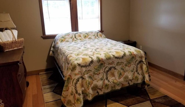 "Buffalo" Guestroom at bed and breakfast on11 park-like acres