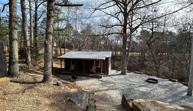 Buffalo River RV Park & Campground Cabin 2