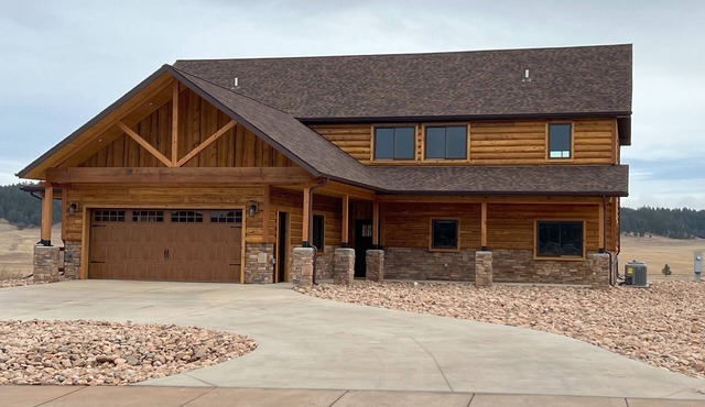 Buffalo Run. 4 Bedroom/4 Bath Home located on the Golf Course at Devil's Tower.