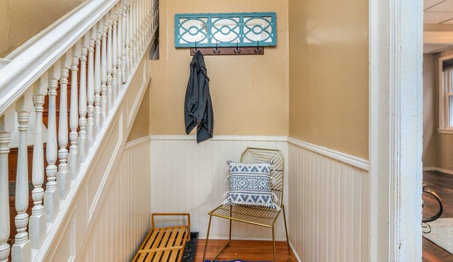 Buffalo's Classic Victorian House Close to Downtown