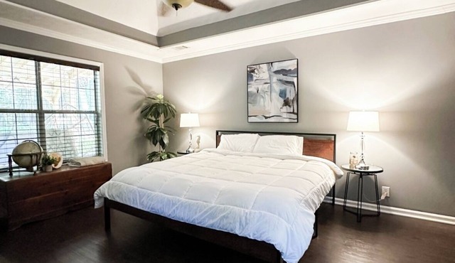 Buford Home NEAR everything!