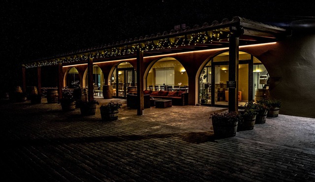 Buil & Gine Wine Hotel