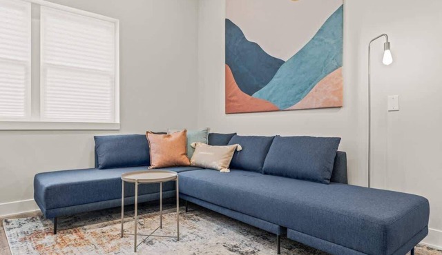 Built 2023 | King Bed | Sofa Bed | Free Parking