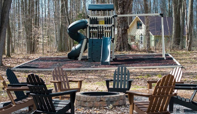Built for You - 4BR w/Playground, Sauna, Games!