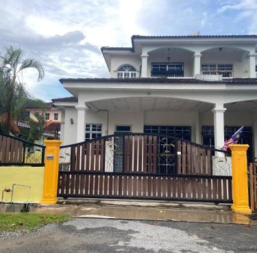 Bukit Kayangan Homestay