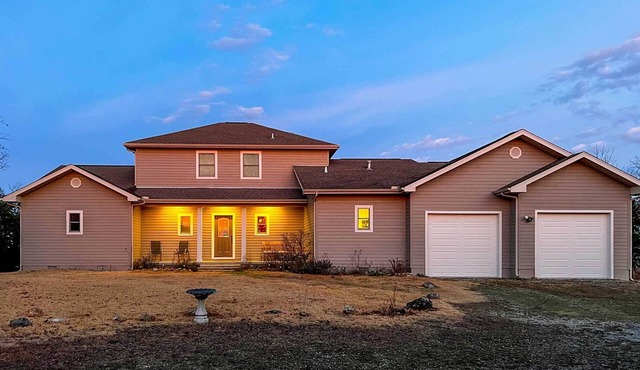 Bull Shoals Retreat w/Panoramic River Views!