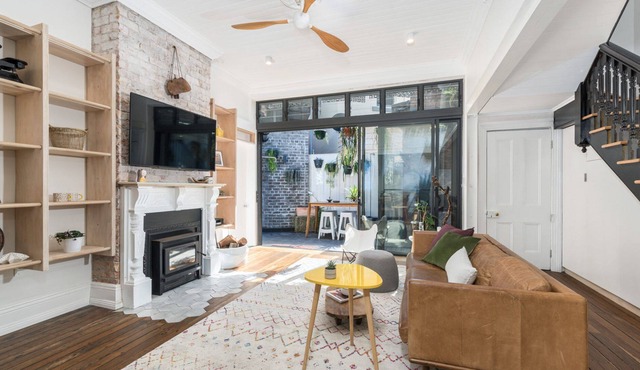 Bull Street 116, Cooks Hill - Stunning, architecturally designed inner city home