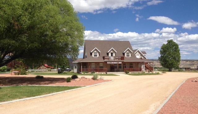 Bullberry inn Bed & Breakfast