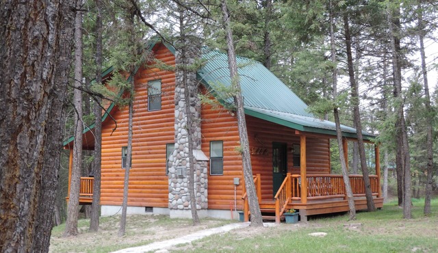 Bullet Hole Cabin~Borders National Forest~Hike/Fish/Wildlife~NW Montana Beauty!