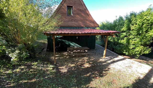 Bullfinch, Gîte in Dordogne