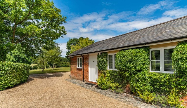 Bumblebee Cottage in the New Forest