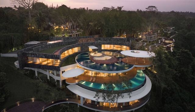 Bumi Kinar Skylight