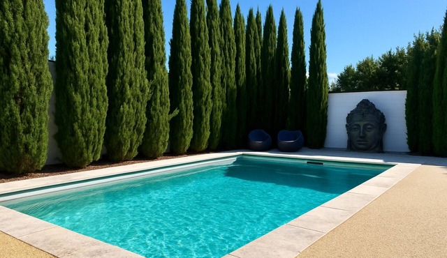 Bundalong River Decadence & Poolside Bliss 3BRM -just 1 minute to the River