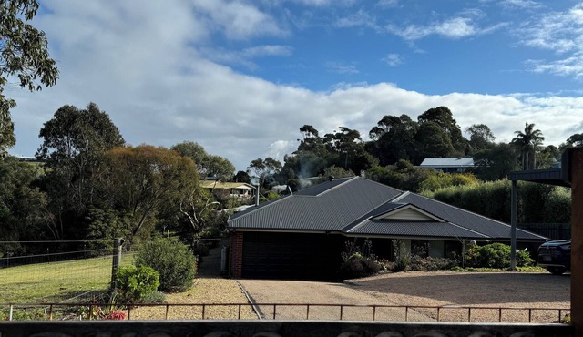 Bunga Lodge @ Lakes Entrance 10 min walk to the beach and lake!