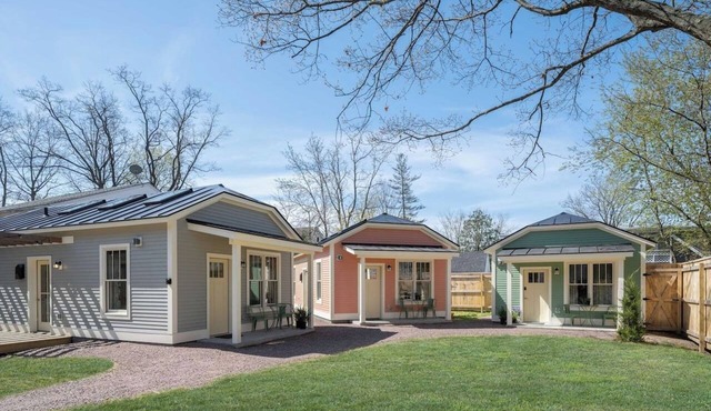Bungalow + 3 Cottages Near Burlington Beaches — Whole Estate, Sleeps 20