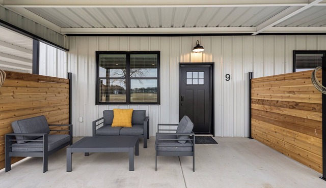 Bungalow 9 @ Barndo Bungalows
