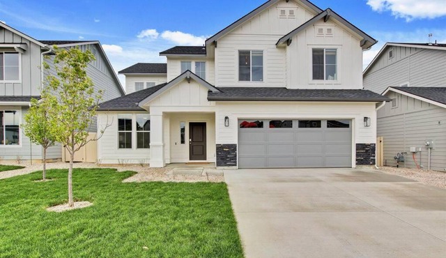 Bungalow at Meridian - 4 Bedroom Home - Park Setting