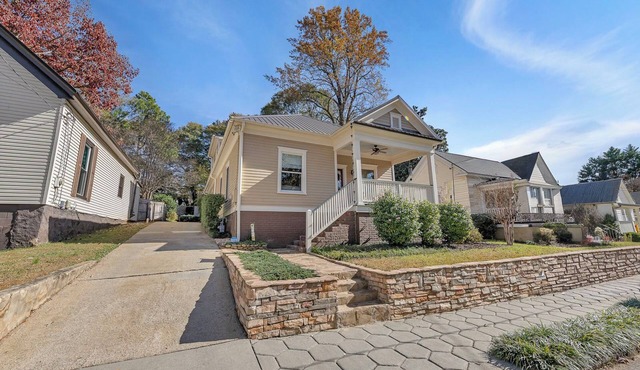 Bungalow by Mercedes Benz - World Cup Exclusive