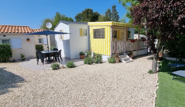 Bungalow dans résidence privée