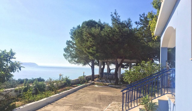 Bungalow Kefalonia, 2 bedrooms, sea view