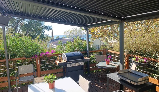 Bungalow Neuf Superbe Terrasse Plein sud Face mer à l' ile d' or Camping 4