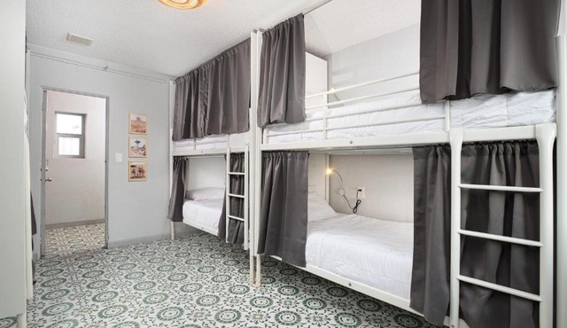 Bungalows Hostel