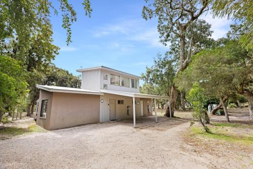 Bungaree - Waterfront Retreat